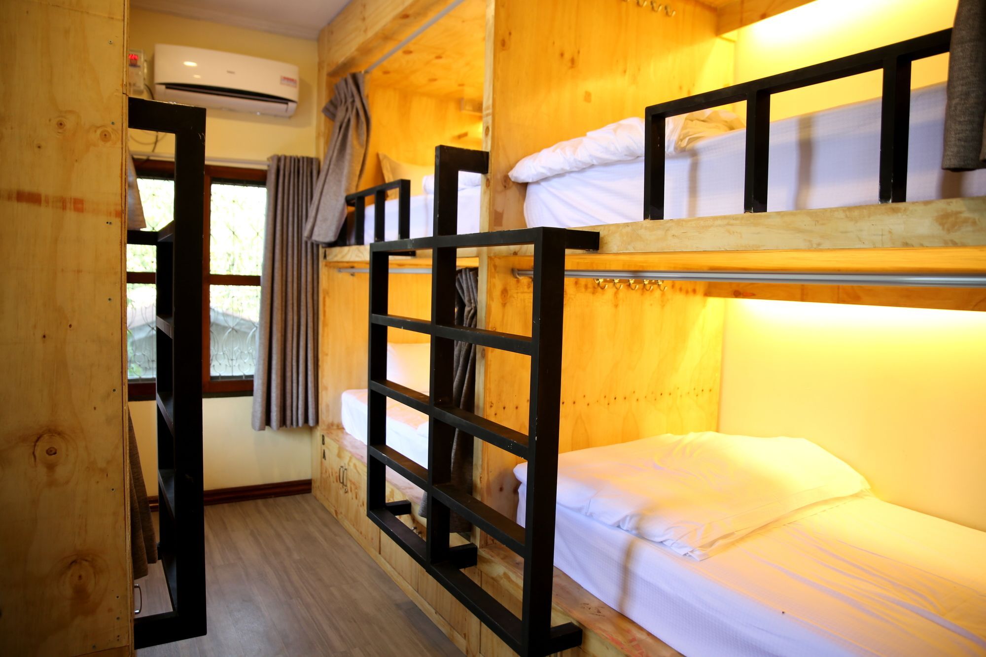 Mansion Hostel Mandalay Exterior photo